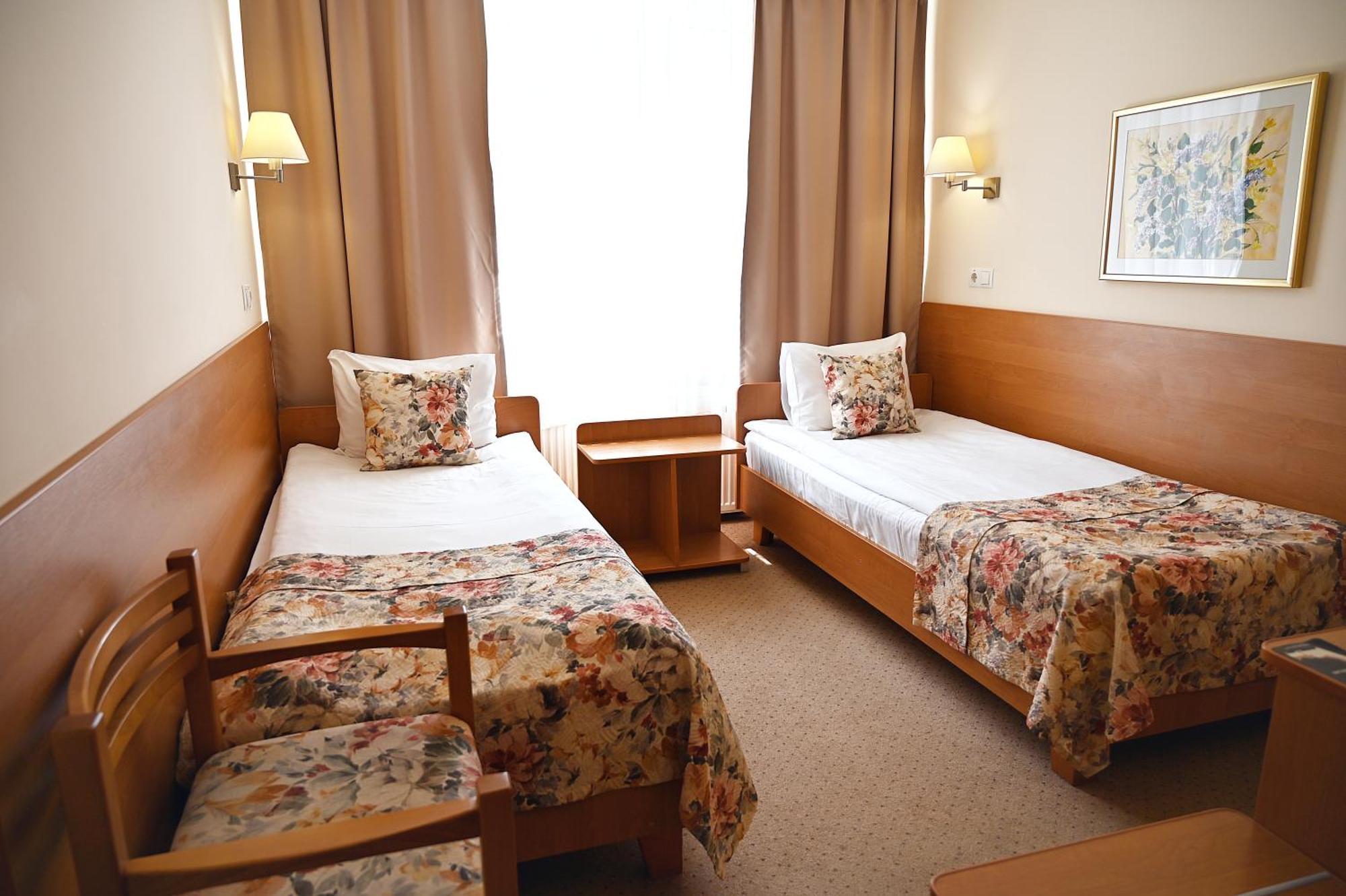Nadiya Hotel Ιβανό-Φρανκίβσκ Εξωτερικό φωτογραφία