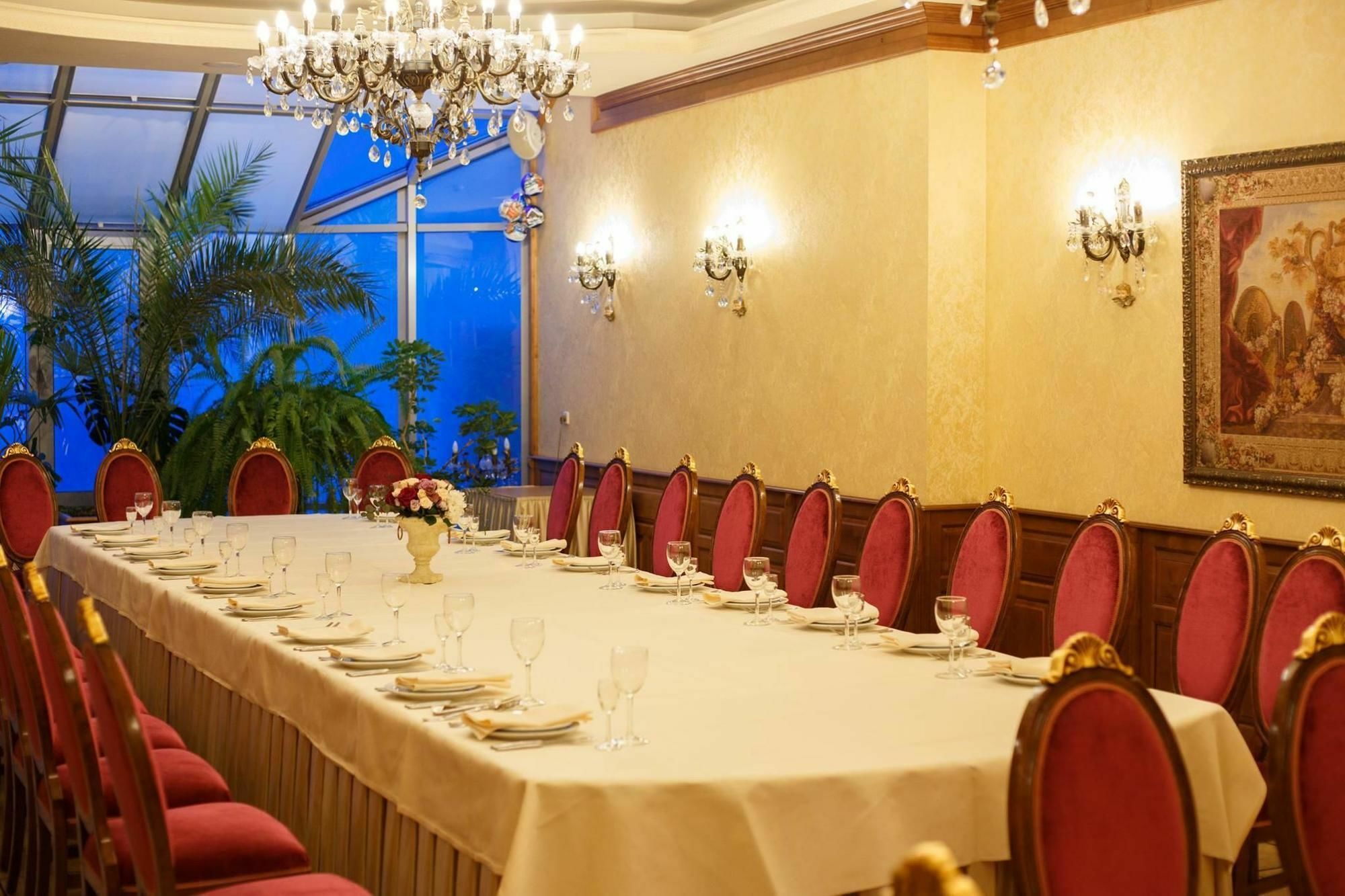 Nadiya Hotel Ιβανό-Φρανκίβσκ Εξωτερικό φωτογραφία